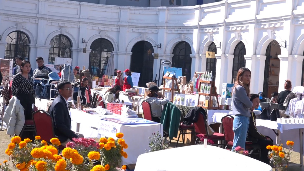 ललितपुरमा ‘स्वदेशी बजार’ प्रदर्शनी सुरू